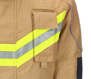 Especially ergonomic cut with few seams