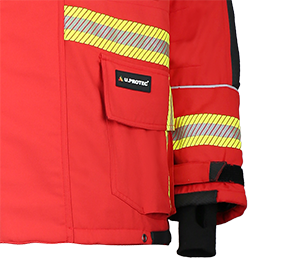 Especially ergonomic cut with few seams