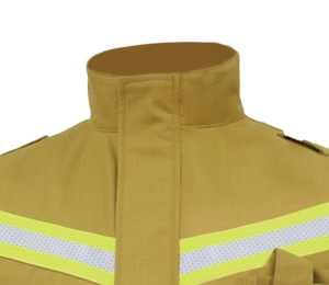 Especially ergonomic cut with few seams