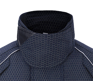 Especially ergonomic cut with few seams