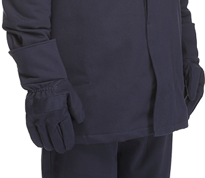 Especially ergonomic cut with few seams