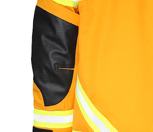 Especially ergonomic cut with few seams